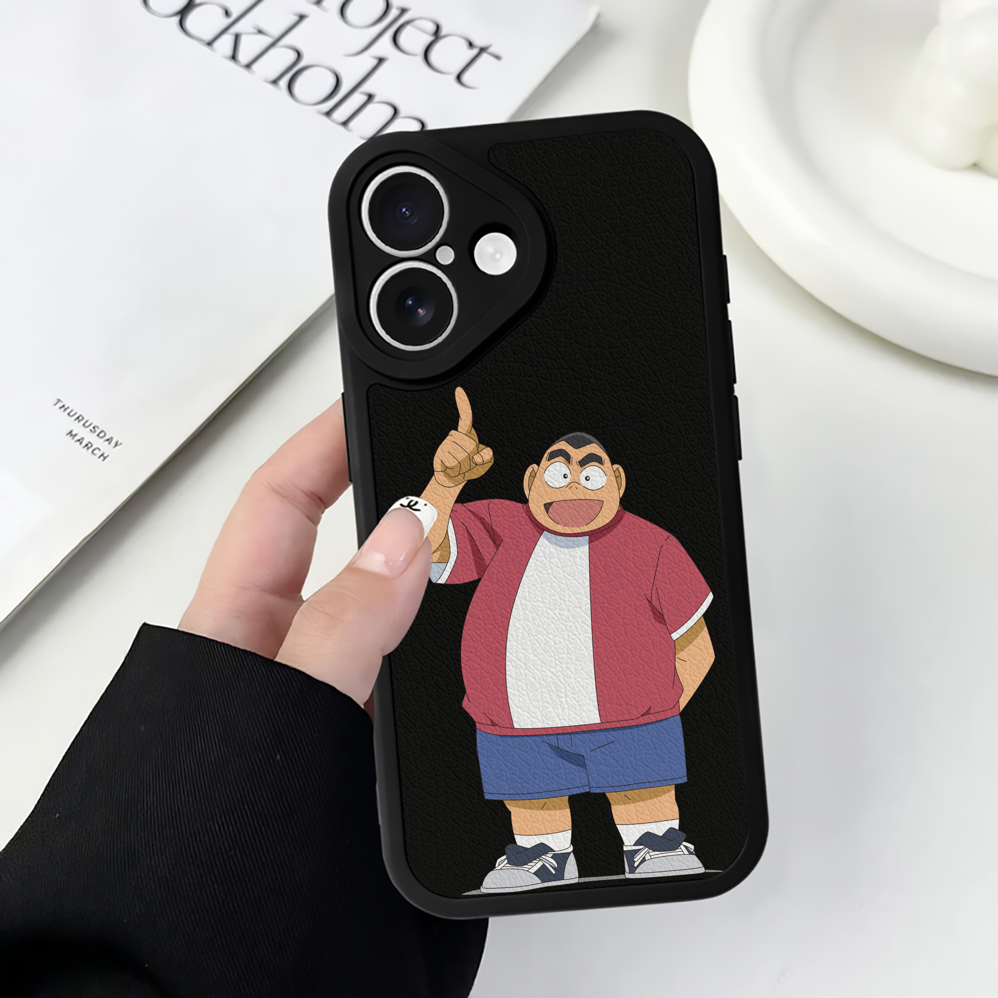 （画像用） 名探偵コナン 小嶋 元太 こじま げんた Detective Conan Kojima Genta 【iPhone 16シリーズ対応】シリコンスマホケース（レザー調） 材質：シリコン